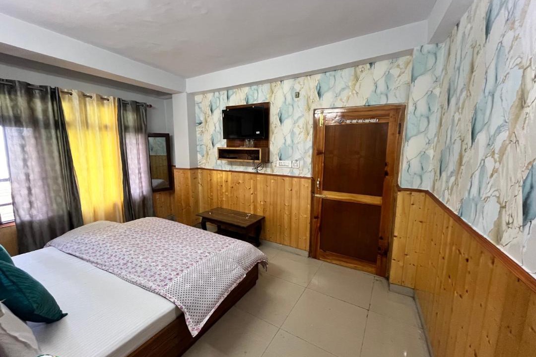 Photo of Bedroom in Sarahan
