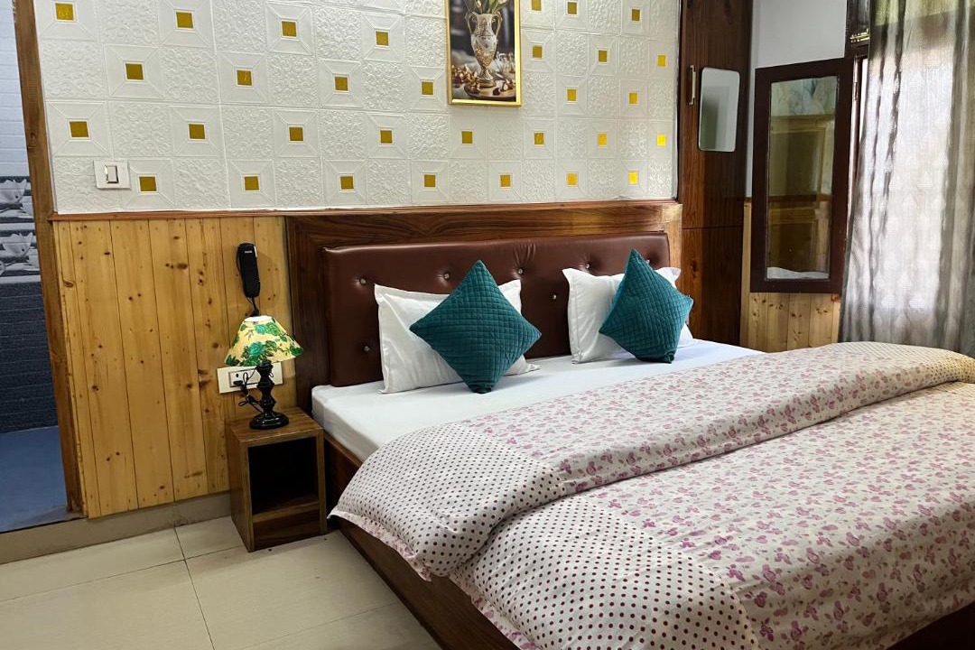 Photo of Bedroom in Sarahan