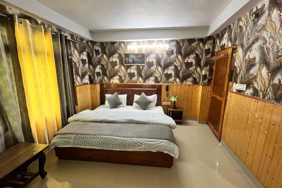 Photo of Bedroom in Sarahan