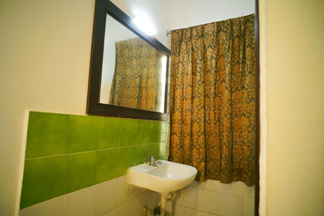 Photo of Bathroom in Nungambakkam