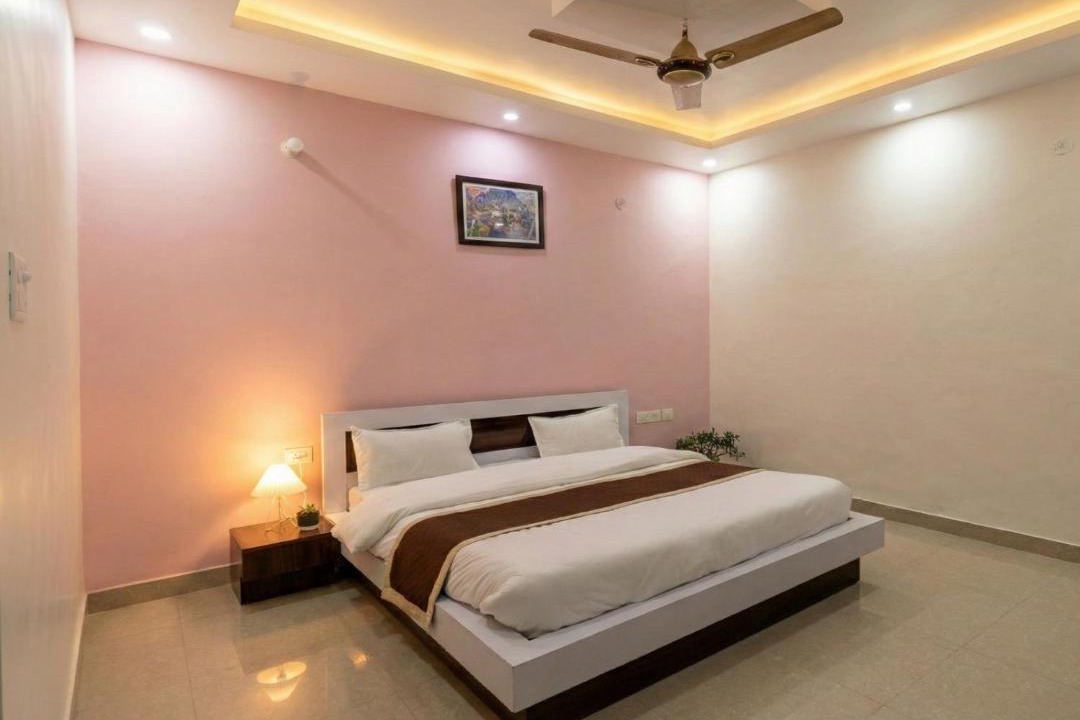 Photo of Bedroom in Bhimtal