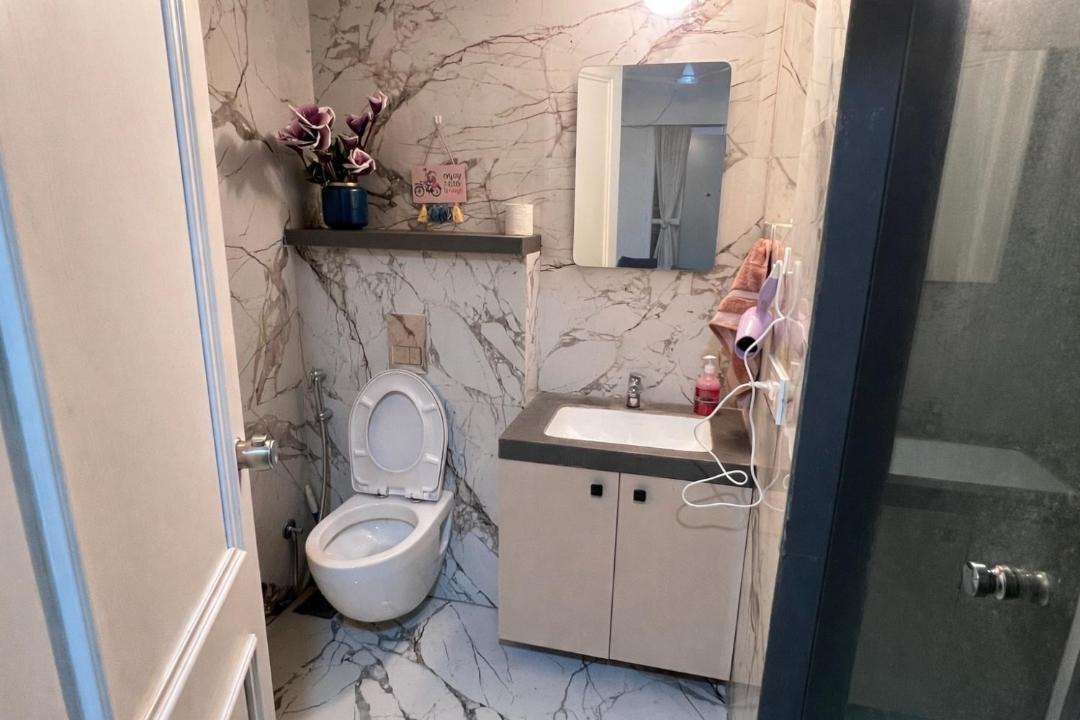 Photo of Bathroom in Viman Nagar