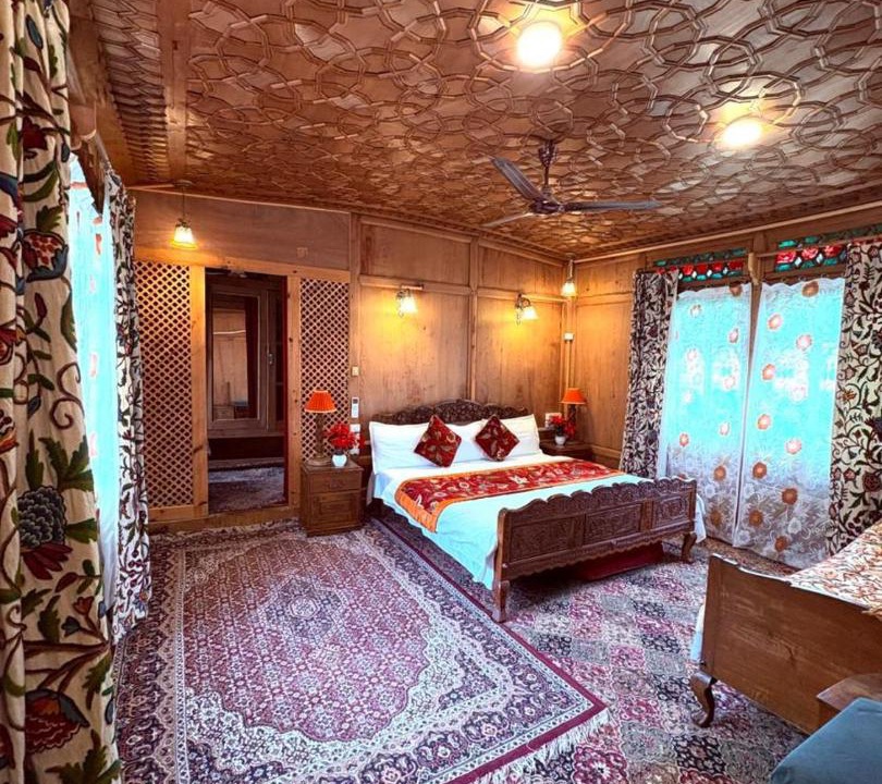 Photo of Bedroom in Nagin Bagh