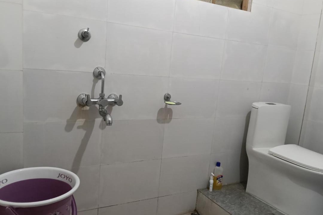 Photo of Bathroom in Sualkuchi
