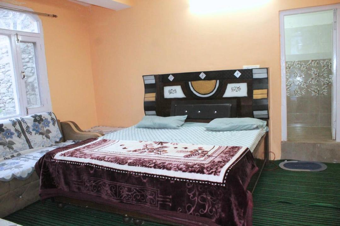 Photo of Bedroom in Kalpa
