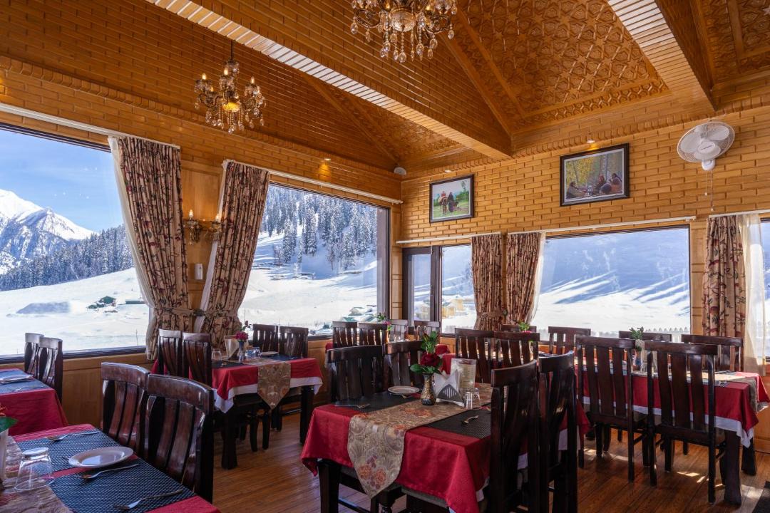 Photo of Others in Sonamarg