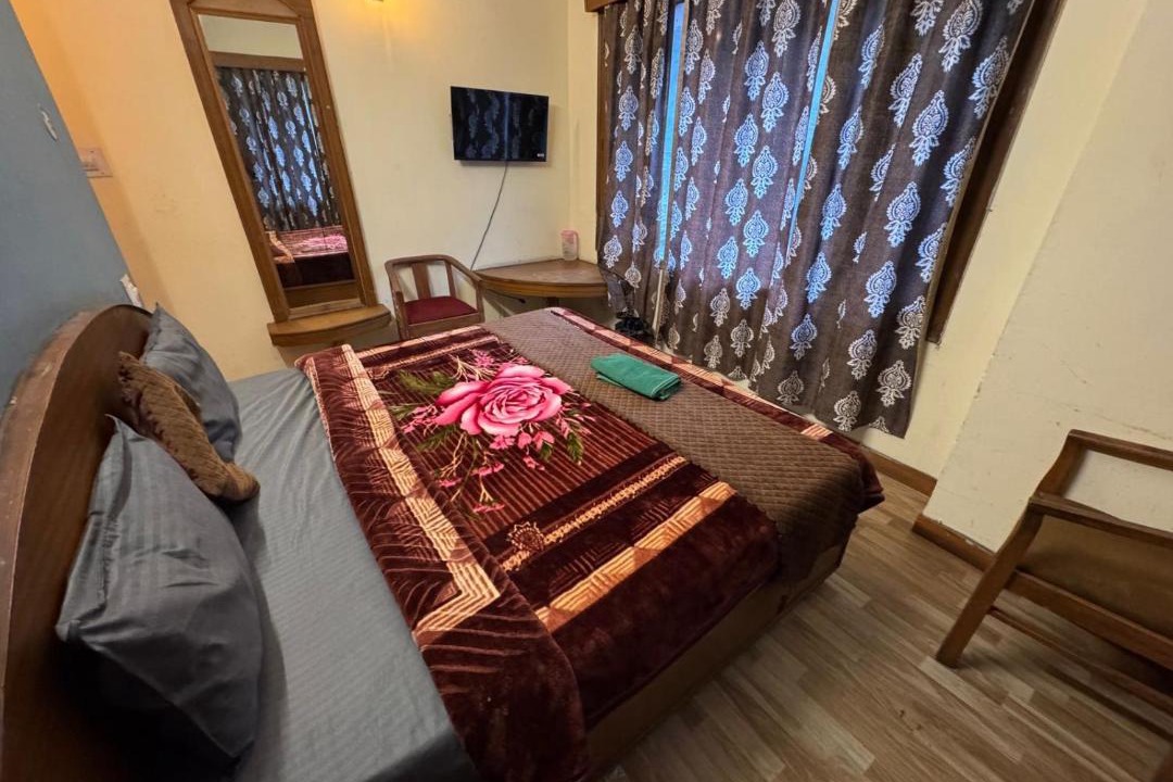 Photo of Bedroom in Taradevi