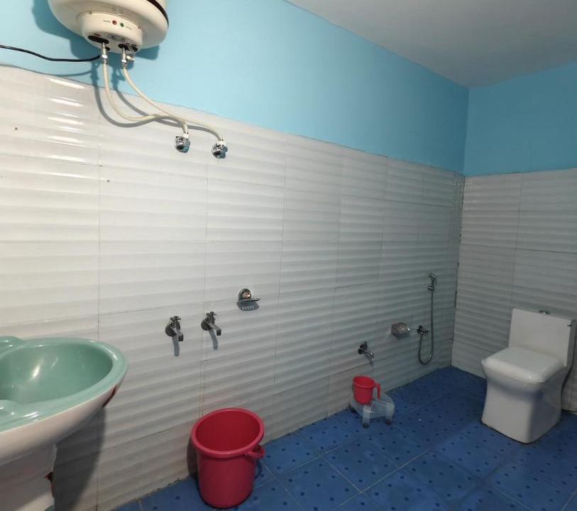 Photo of Bathroom in Ukhimath
