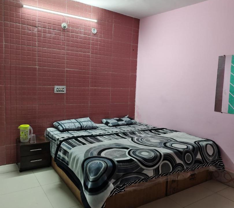 Photo of Bedroom in Ukhimath
