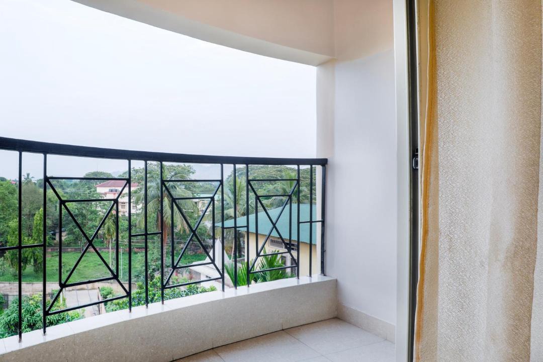 Photo of Patio Balcony in Sualkuchi
