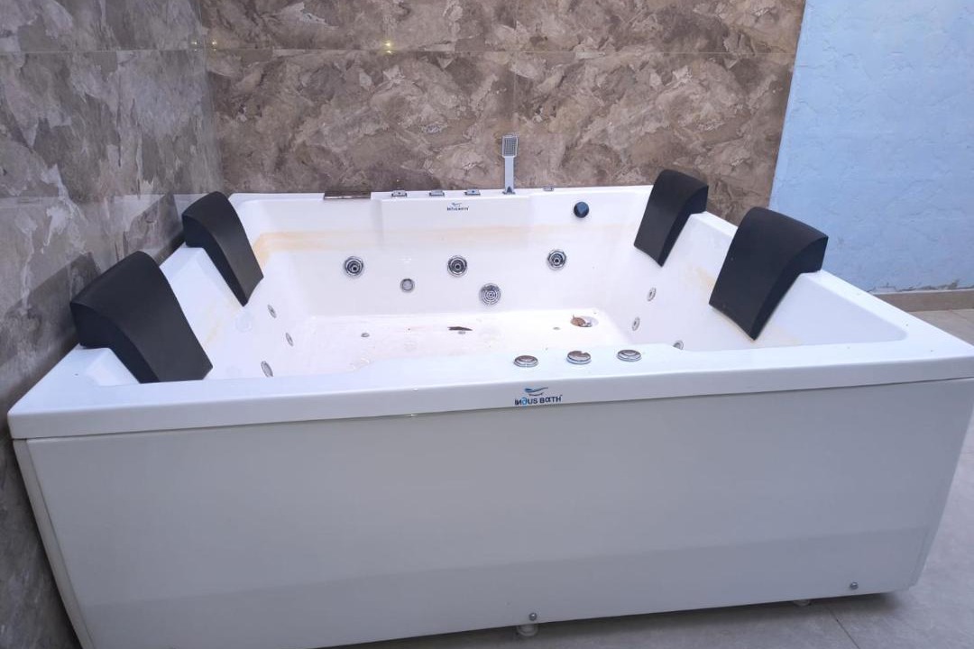 Photo of Bathroom in Garjia