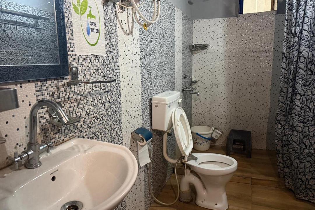Photo of Bathroom in Mukteshwar