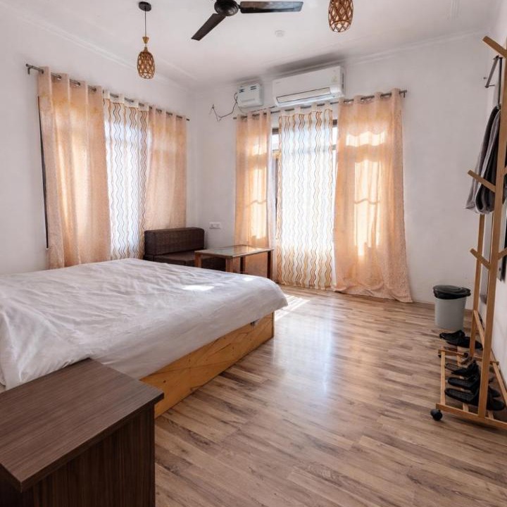 Photo of Bedroom in Srinagar