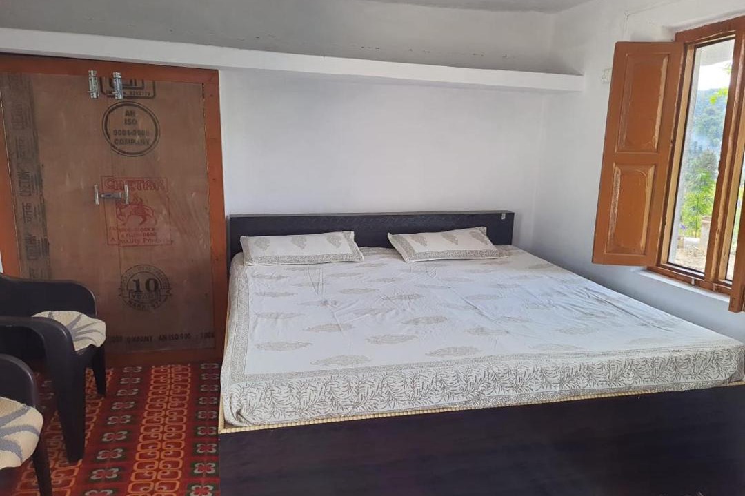 Photo of Bedroom in Champawat
