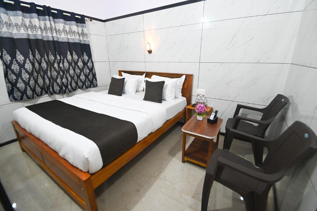 Photo of Bedroom in Murudeshwara