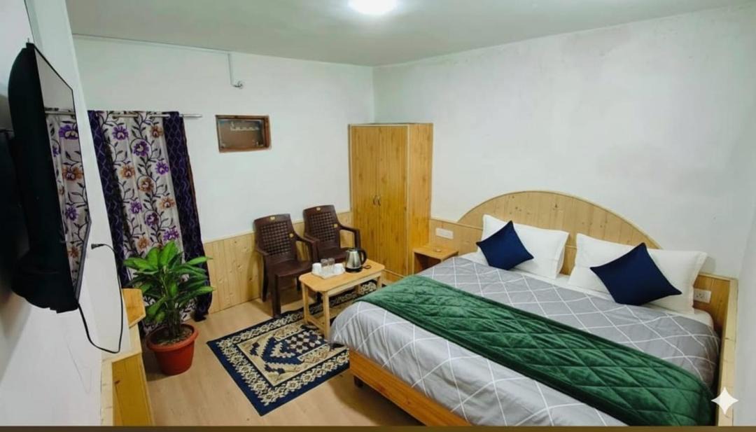 Photo of Bedroom in New Manali