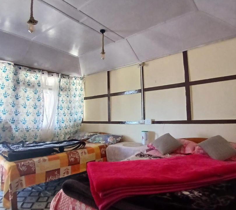 Photo of Bedroom in Rishop