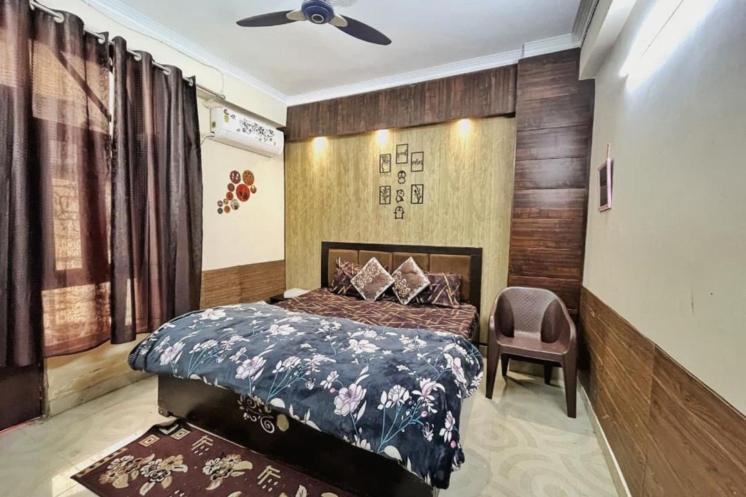 Photo of Bedroom in Vrindavan