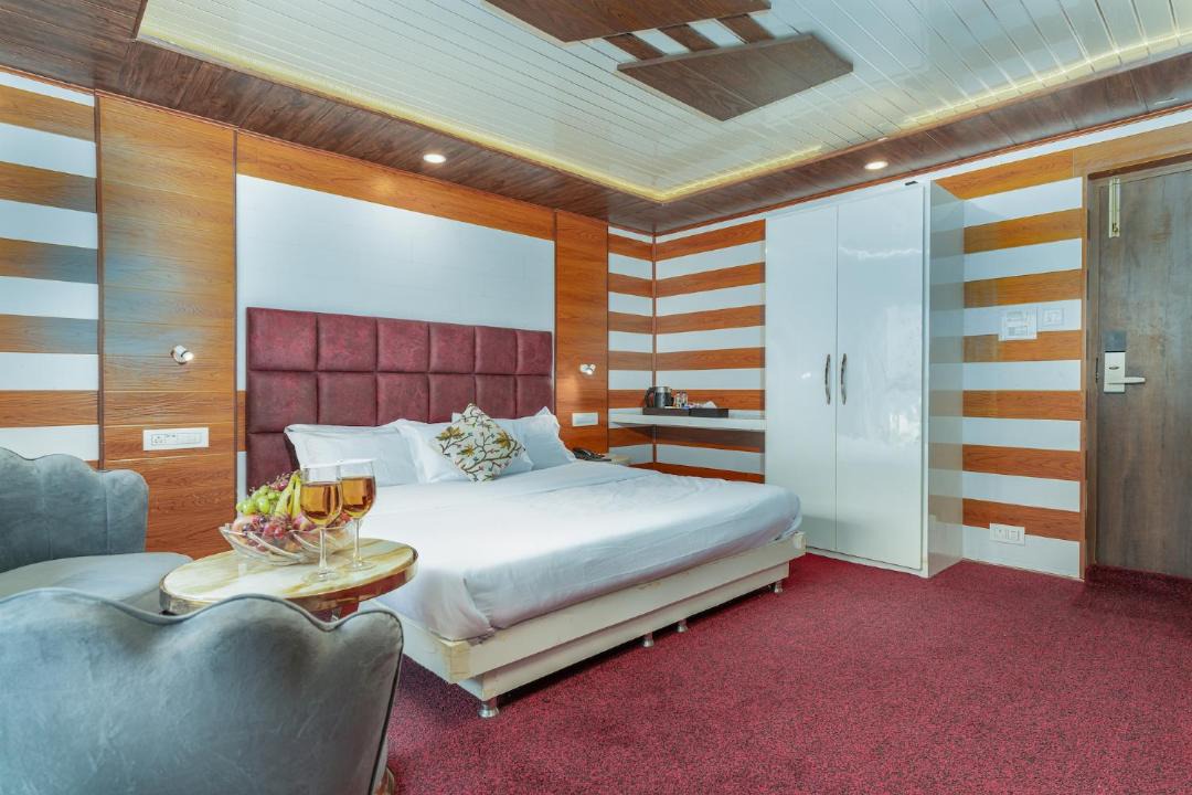 Photo of Bedroom in Aru Valley