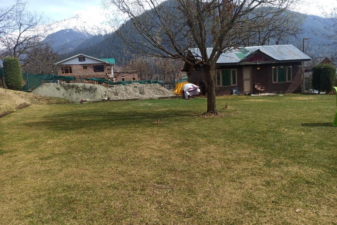 Photo of Others in Laripora