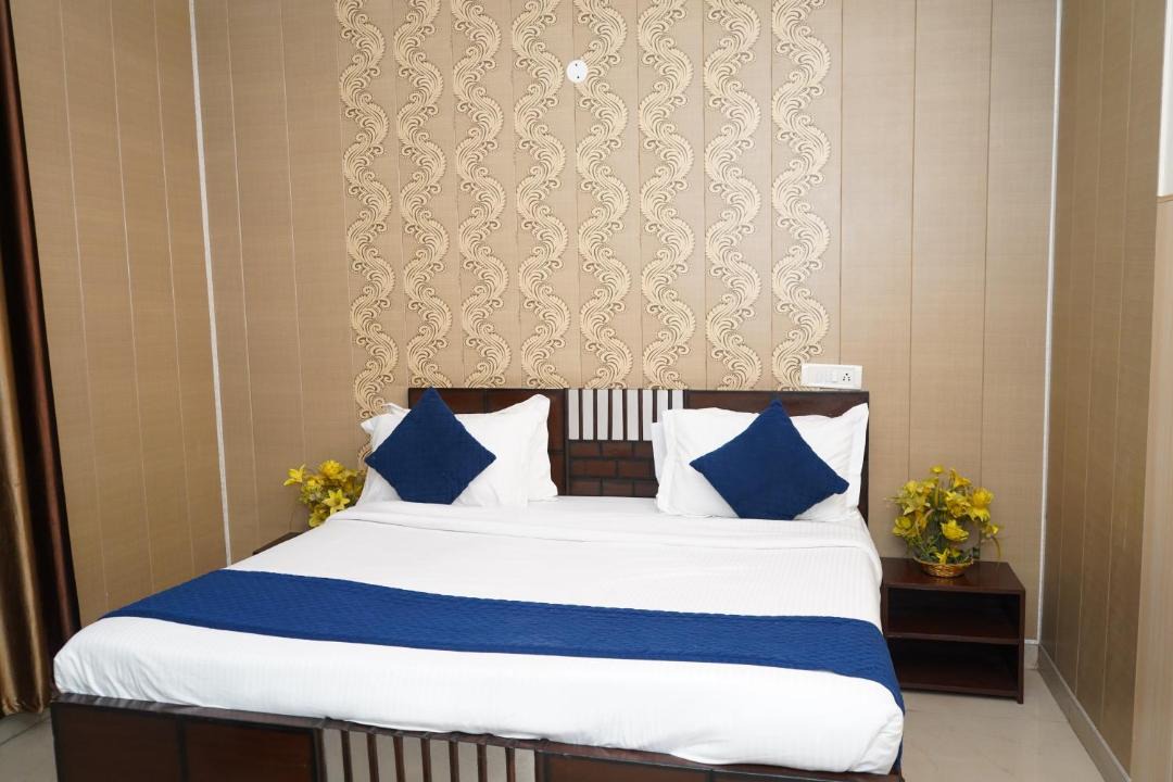 Photo of Bedroom in Manimajra