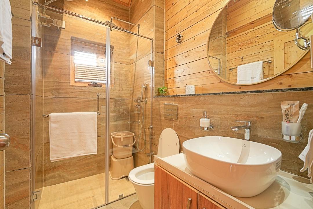 Photo of Bathroom in Chachian