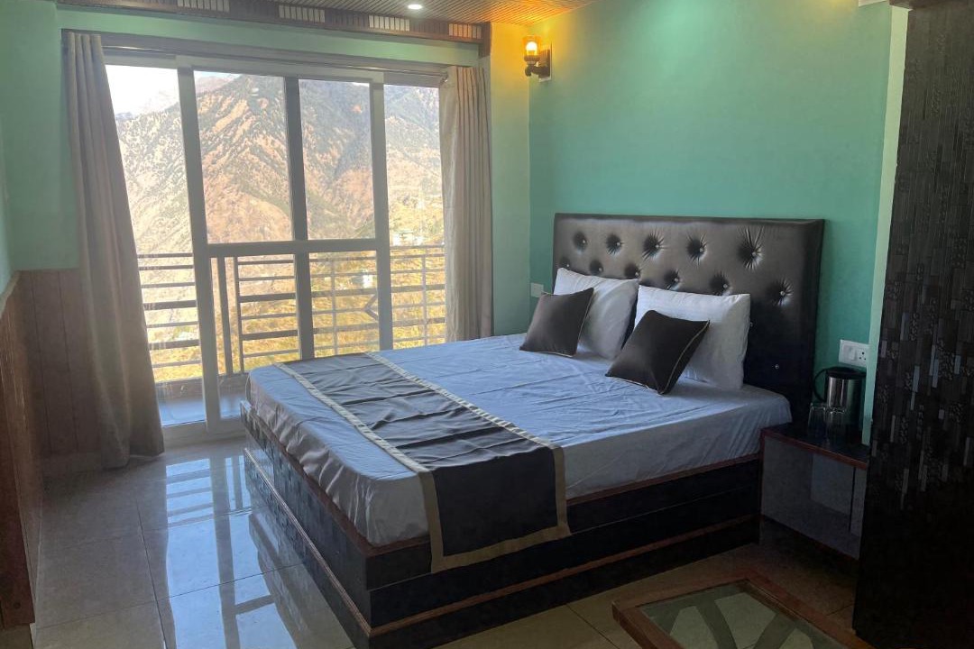 Photo of Bedroom in Sarahan