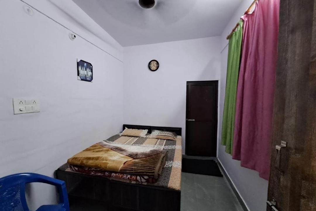 Photo of Bedroom in Ukhimath