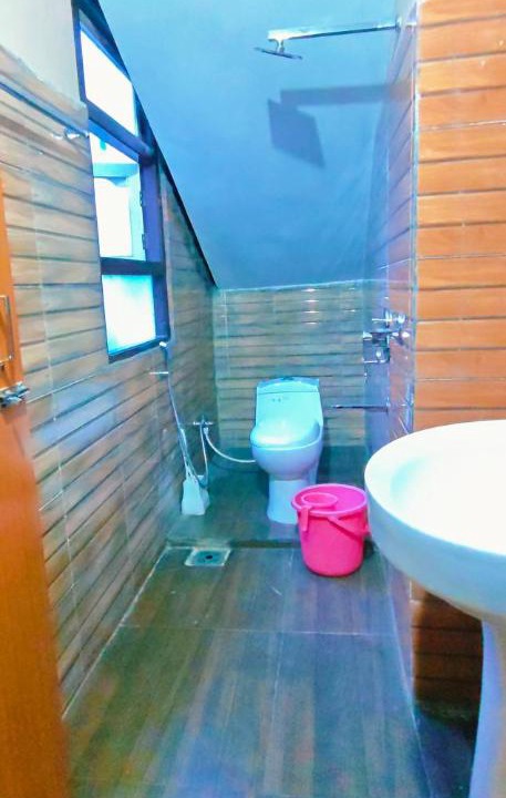 Photo of Bathroom in Lachen