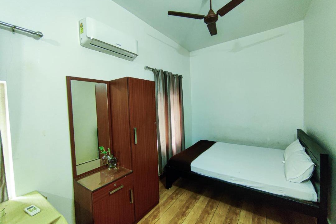 Photo of Bedroom in Kadalundi