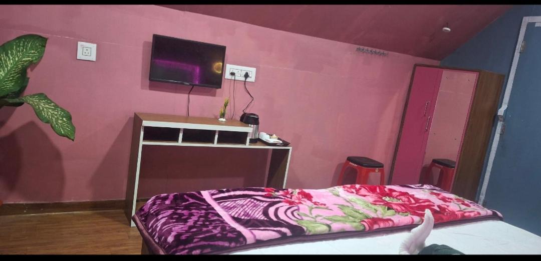 Photo of Bedroom in Bakkhali