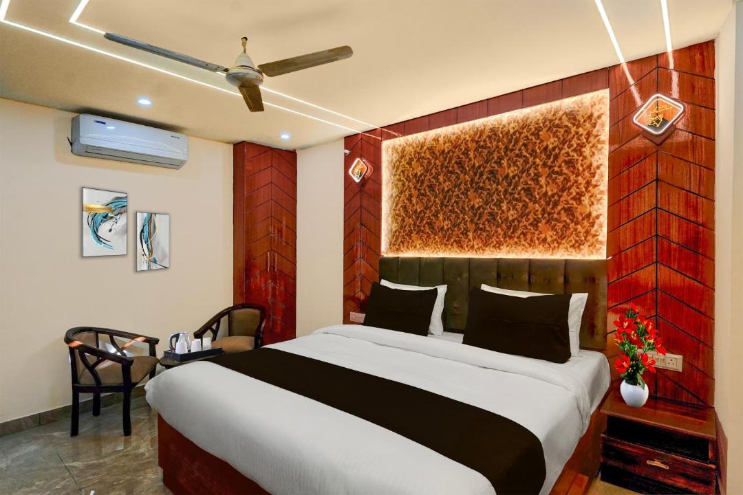 Photo of Bedroom in Dehradun