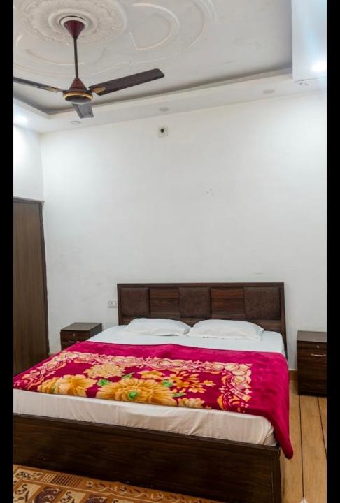 Photo of Bedroom in Modinagar