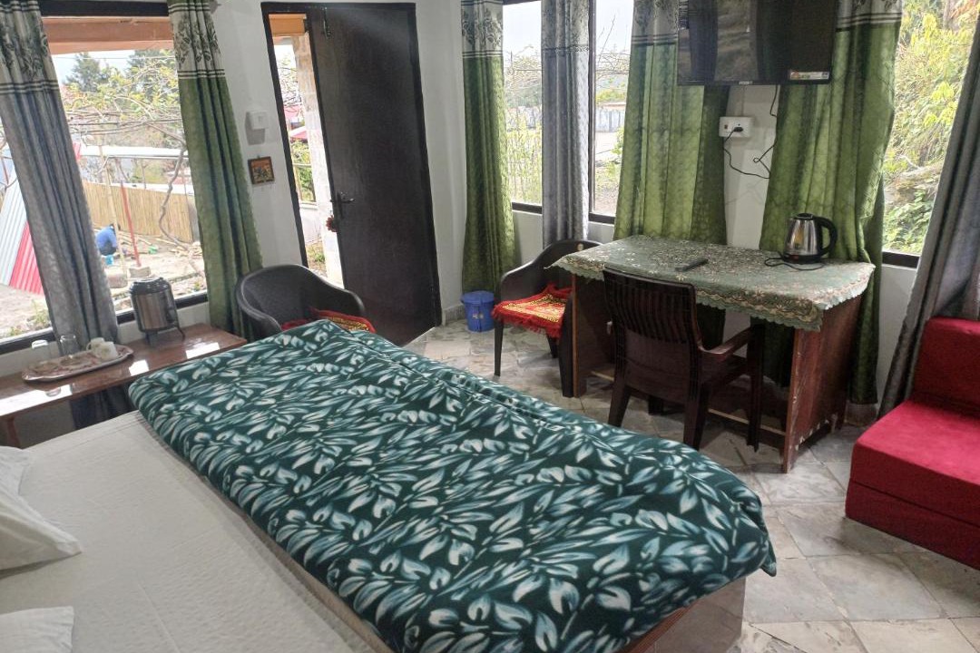 Photo of Bedroom in Munsyari