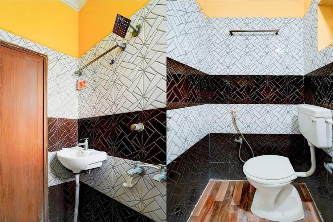 Photo of Bathroom in Sholinghur