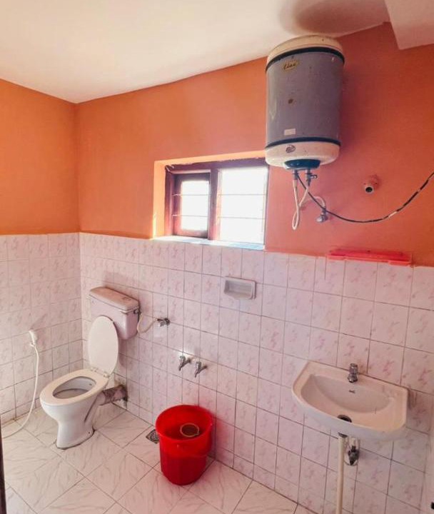 Photo of Bathroom in Kodaikanal