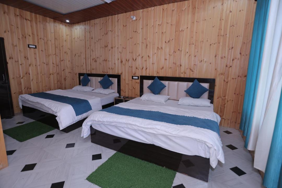 Photo of Bedroom in Narainkoti