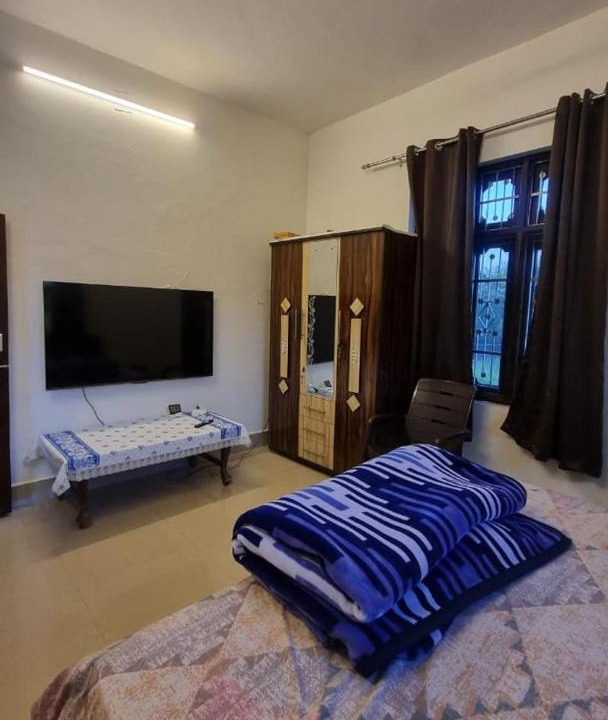 Photo of Bedroom in Dera Gopipur