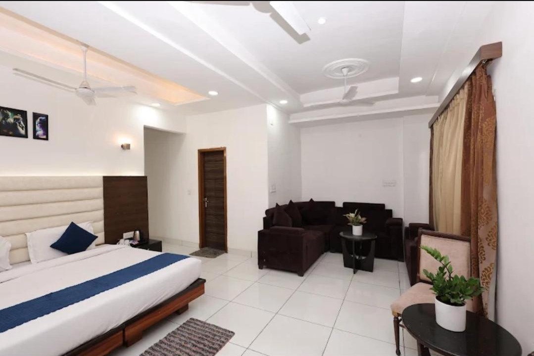 Photo of Bedroom in Greater Noida