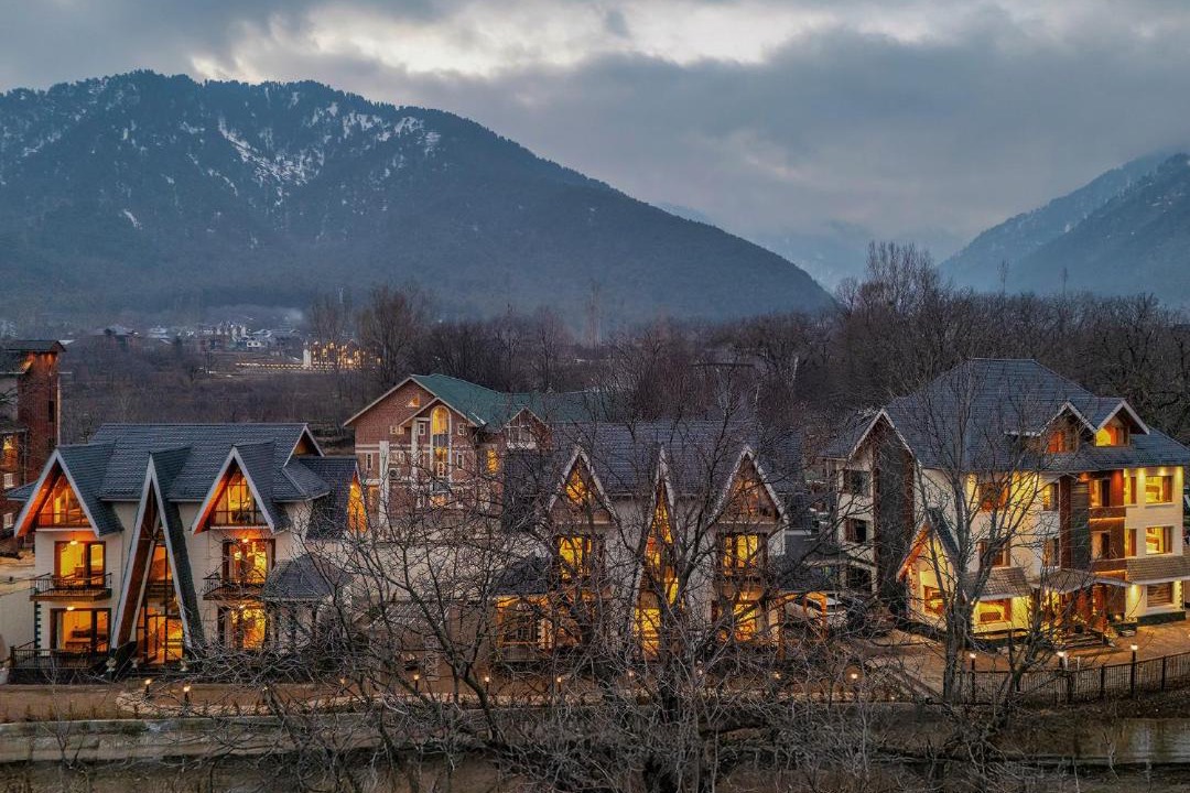 Photo of Buildings in Pahalgam