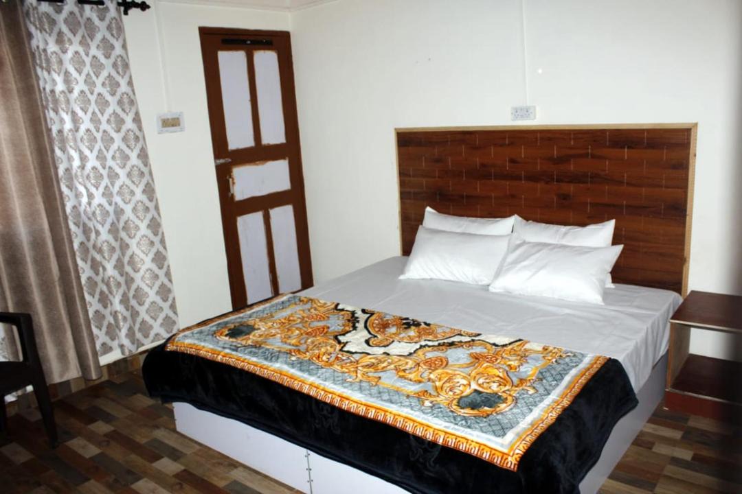 Photo of Bedroom in Kumharsain
