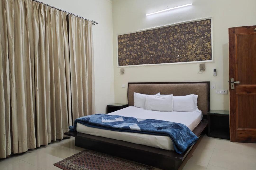 Photo of Bedroom in Kangra