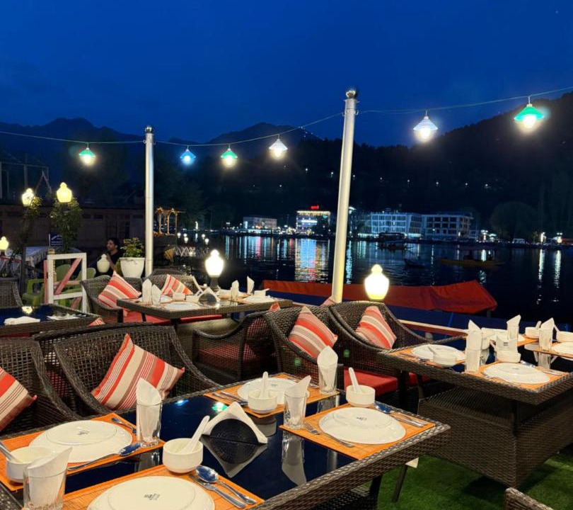 Photo of Others in Dal Lake