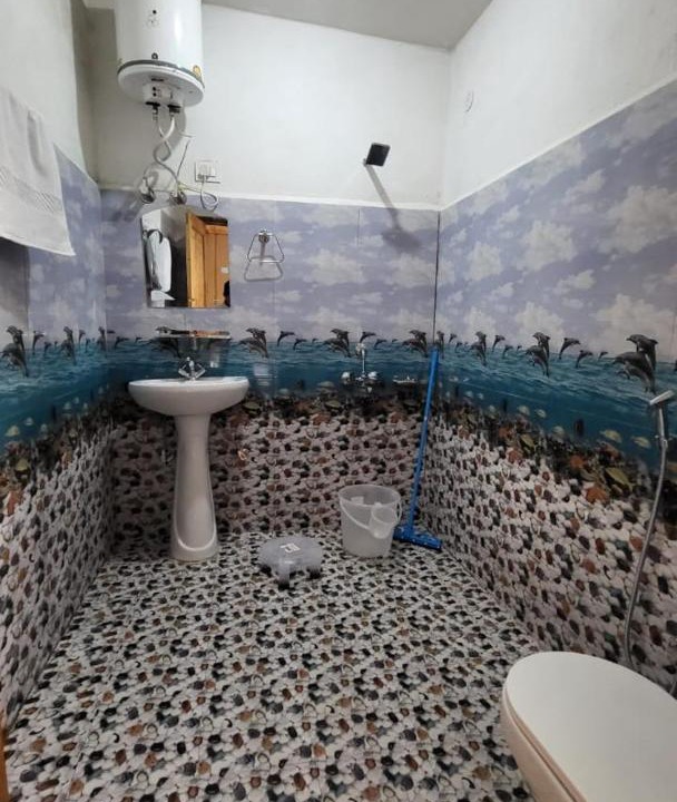 Photo of Bathroom in Banjar