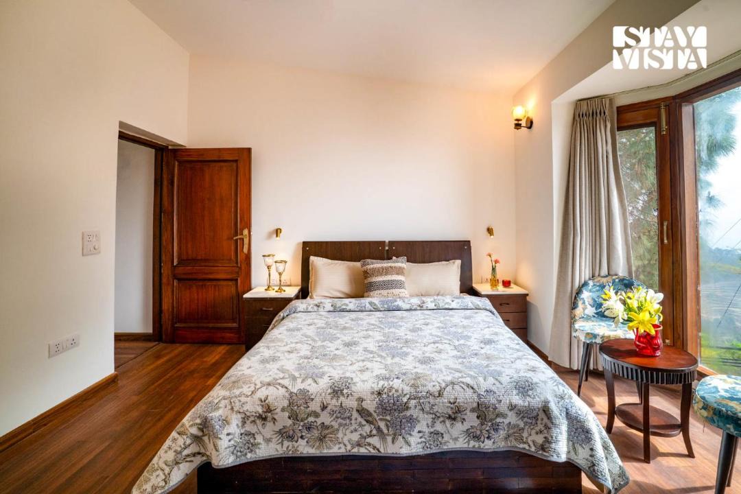 Photo of Bedroom in Kasauli