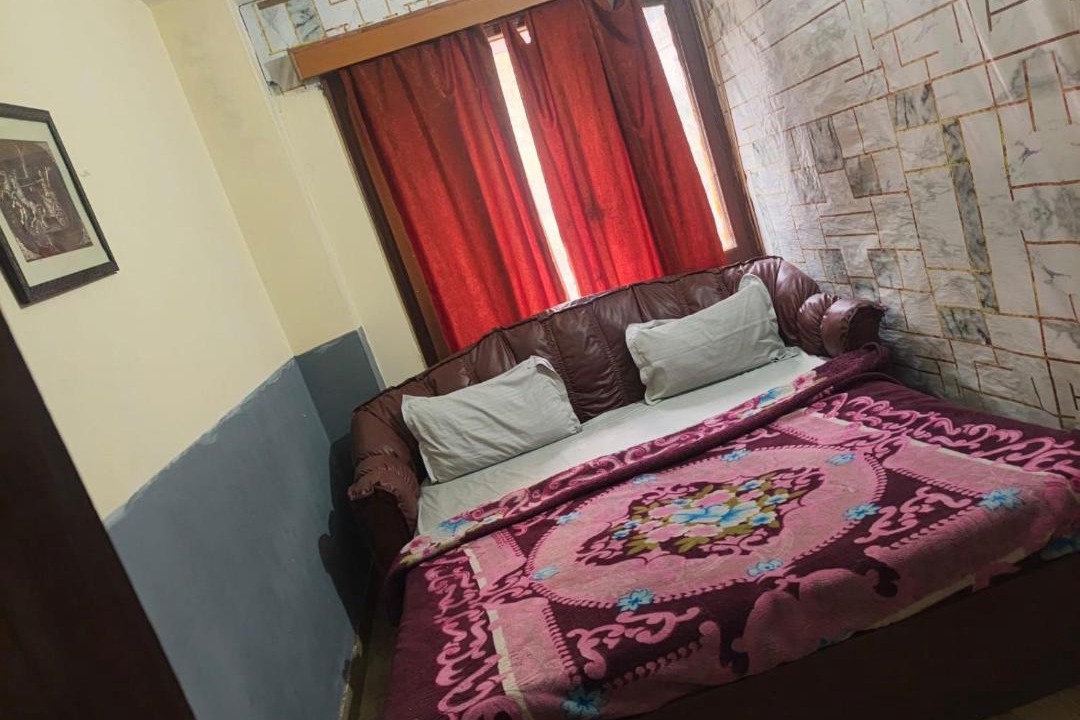 Photo of Bedroom in Taradevi