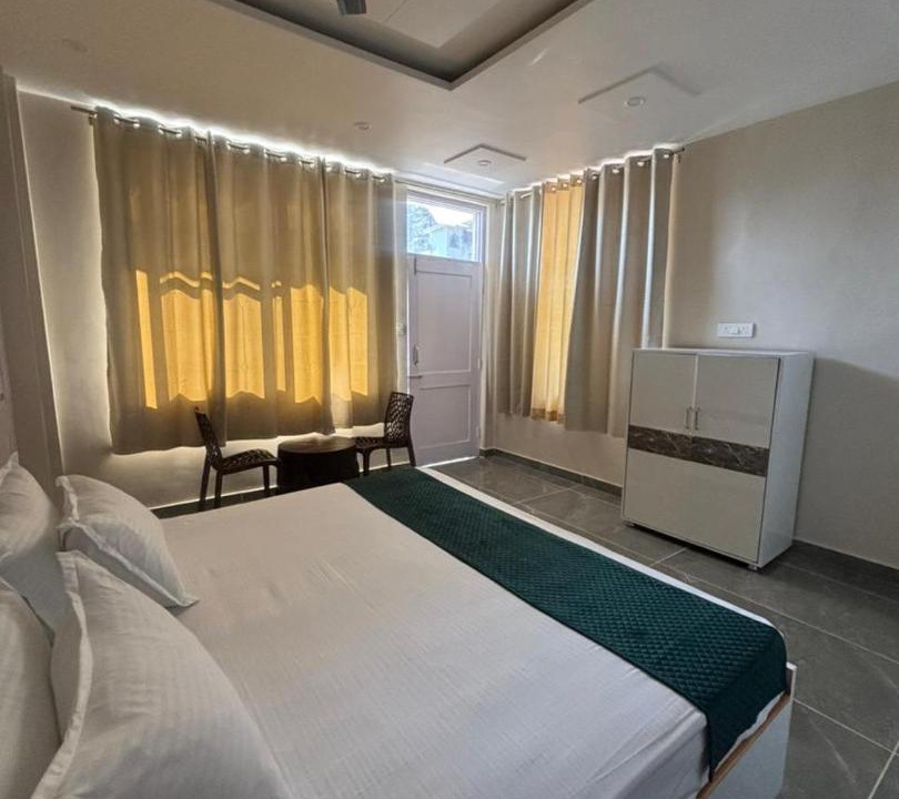 Photo of Bedroom in Bhagsu Nag