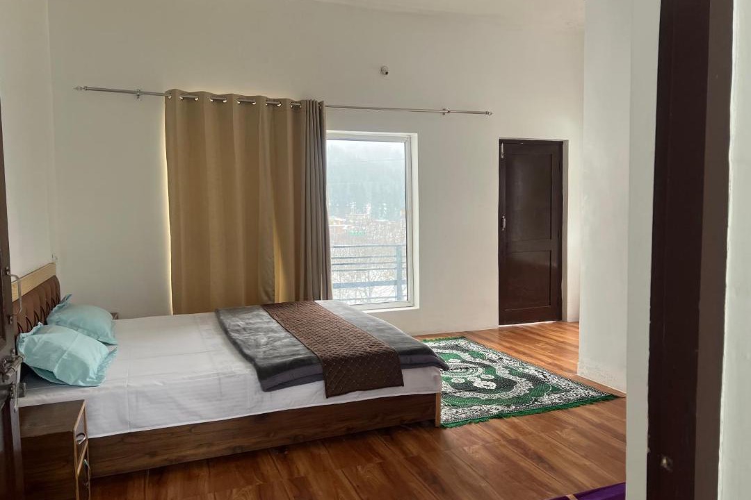 Photo of Bedroom in Kullu