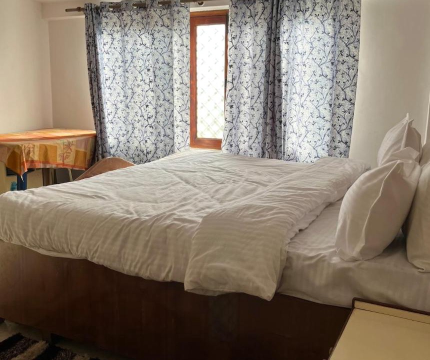 Photo of Bedroom in The Mall Road