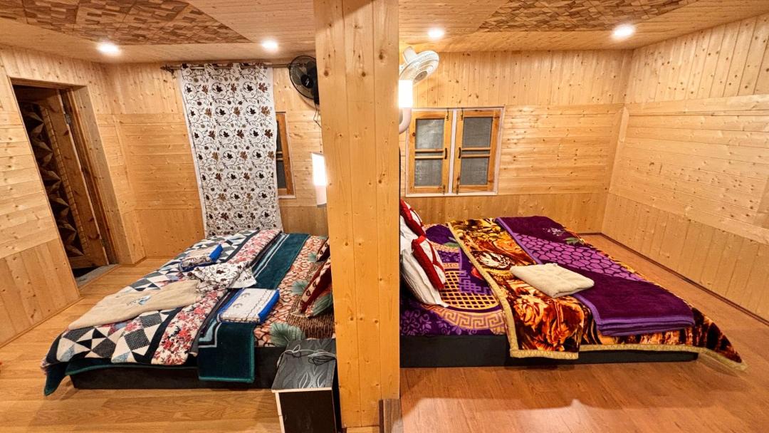 Photo of Bedroom in Pahalgam